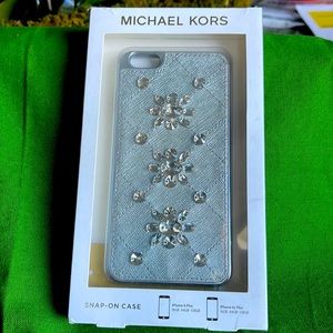 NEW Michael Kors Cellphone Case